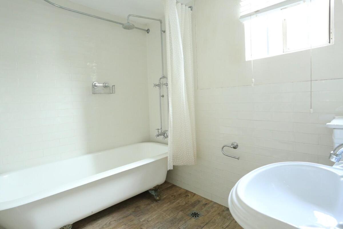 2 Bedroom House Pyrmont E-bikes Included Apartment *