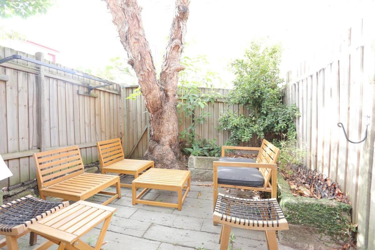 2 Bedroom House Pyrmont E-bikes Included Apartment Sydney